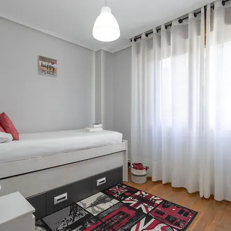 Etxebarria By People * Bilbau